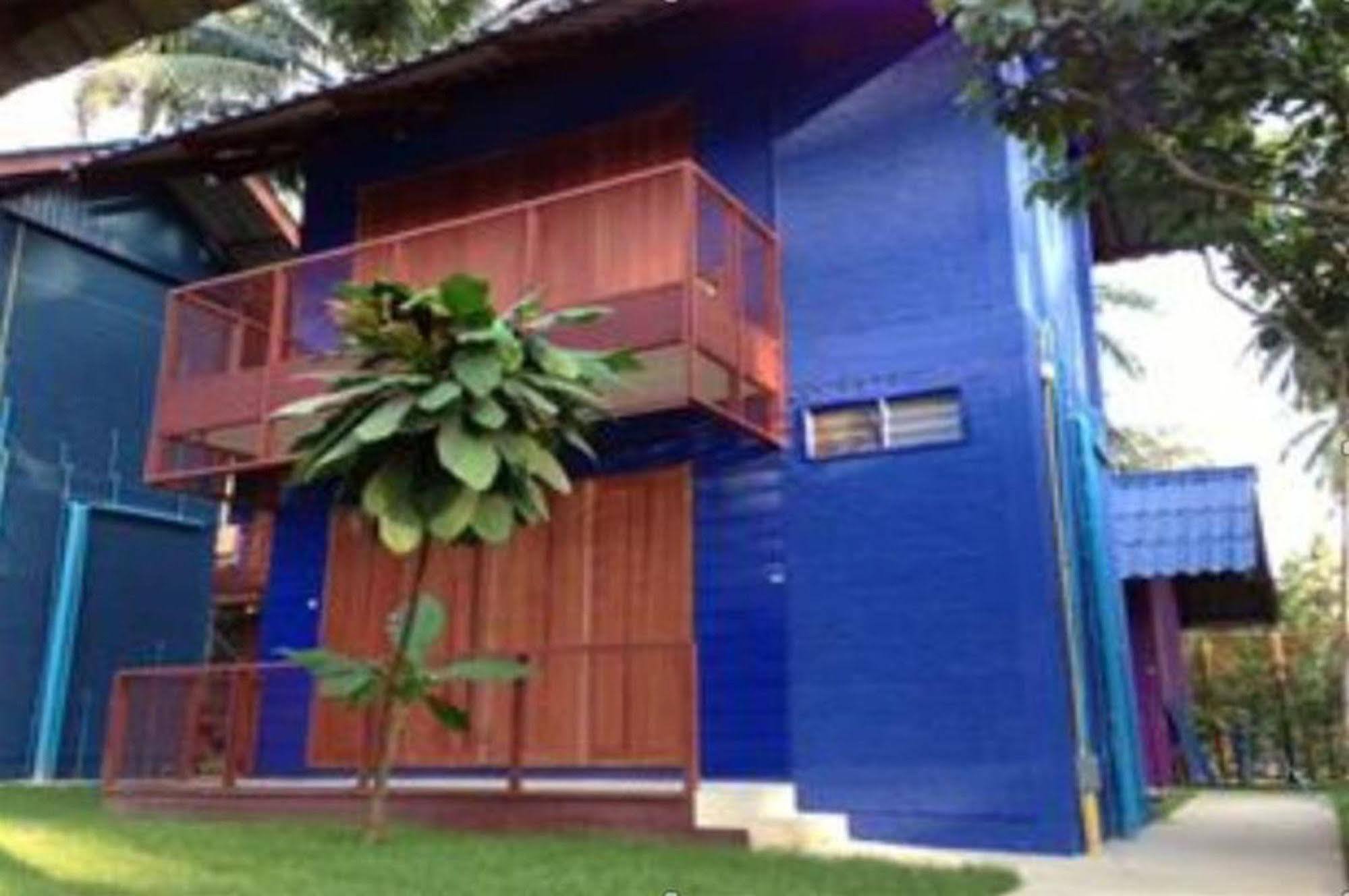 Oyo 75340 Klkl Hostel Koh Chang Exterior photo